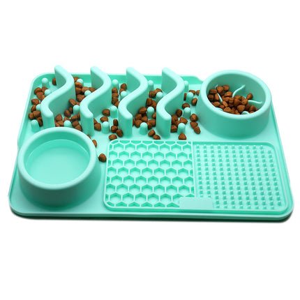 Dog Silicone Licking Pad & Slow Feeder Mat – Multifunctional Pet Lick Mat Food Bowl