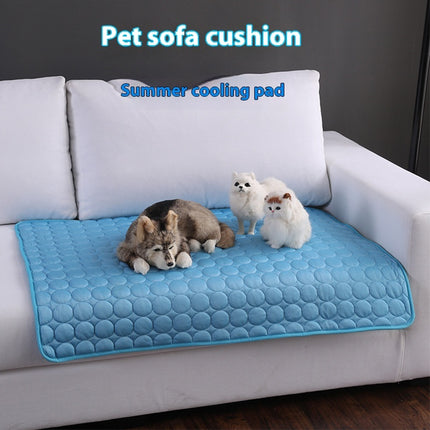 Dog & Cat Cooling Mat Summer Ice Silk Cold Bed – Breathable Pet Cooling Blanket for Small & Large Pets